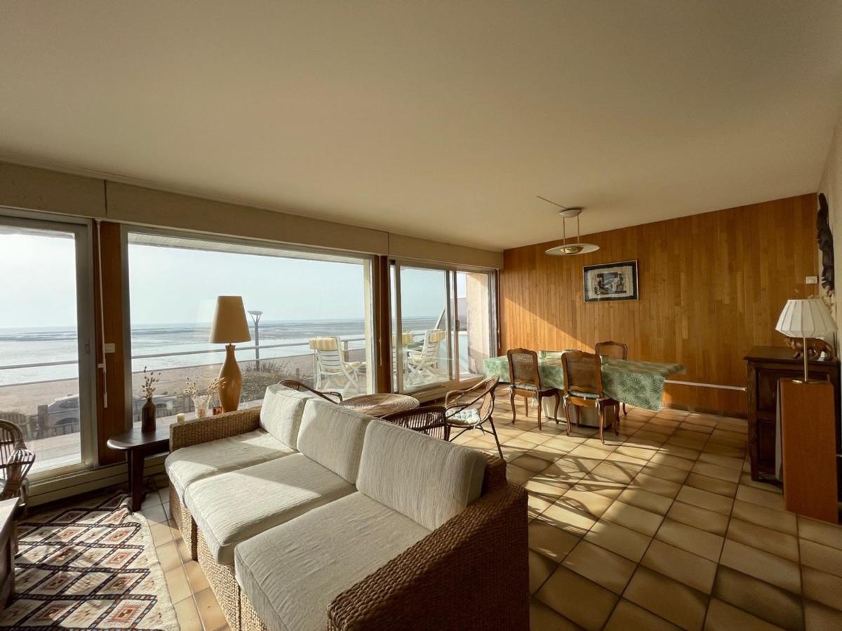 Villa Bord De Mer Avec Jardin Et Wifi Gratuit - Fr-1-361-76 Saint-Pair-sur-Mer Exterior photo